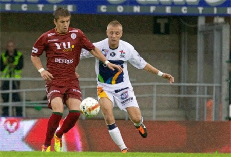 Aleksandar Trajkovski (L); photo: vandaag.be